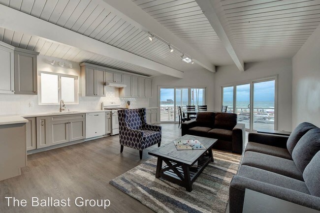Building Photo - 2206 East Ocean Front