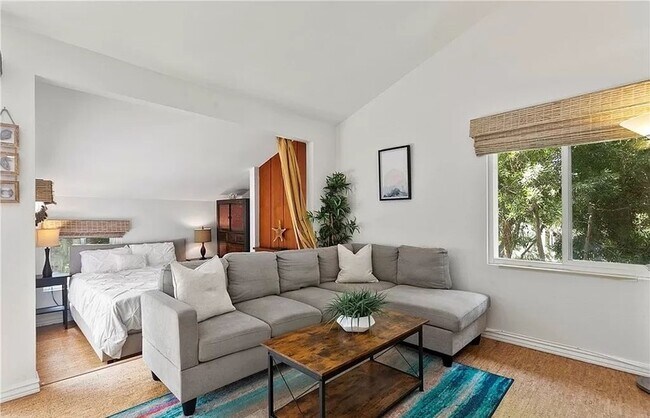 Foto del edificio - 17162 Pacific Coast Hwy