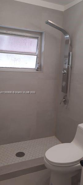 Foto del edificio - 2220 SW 16th Terrace