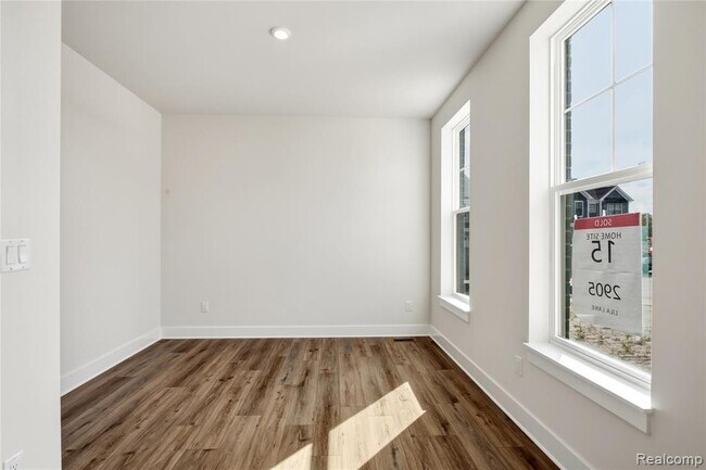 Foto del edificio - 2905 Lila Ln