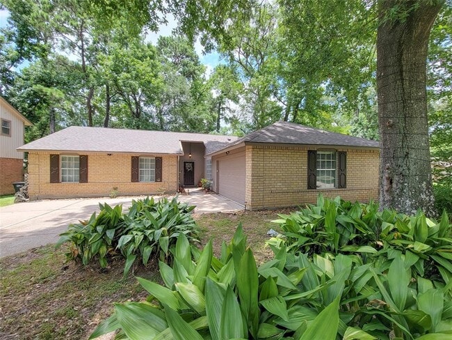 Building Photo - 3735 Hickory Knob Dr