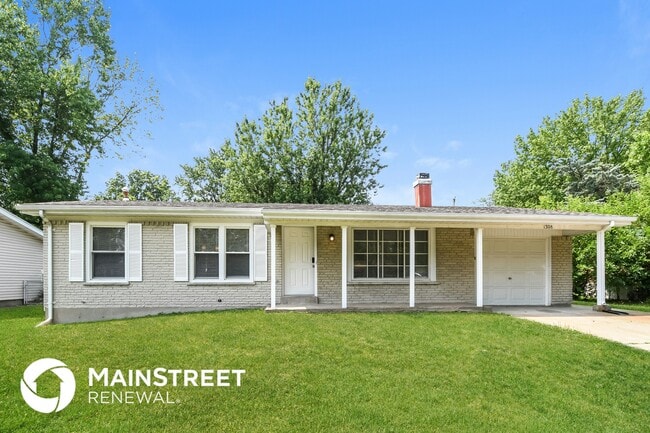 Building Photo - 1308 Claudine Dr