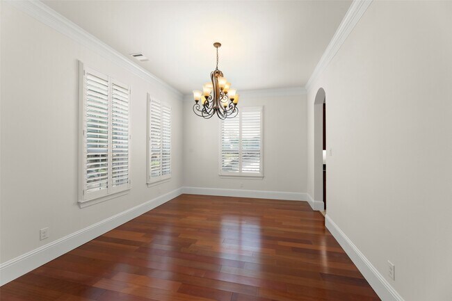 Foto del edificio - 4943 Wigton Dr