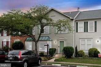 Building Photo - 3610 Eagle Rock Ct
