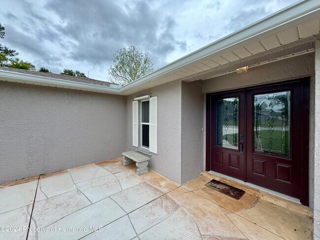 Building Photo - 8450 Eric St