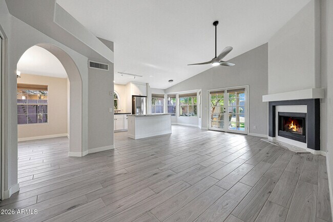 Building Photo - 14215 N 56th Pl
