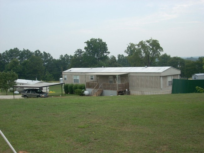 Building Photo - 1904 Pond Fork Church Rd