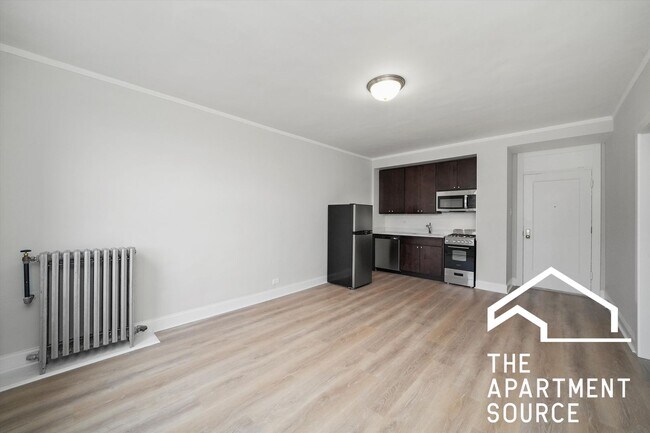 Building Photo - 2779 N Milwaukee Ave