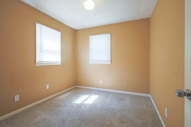 Building Photo - Garbec Properties