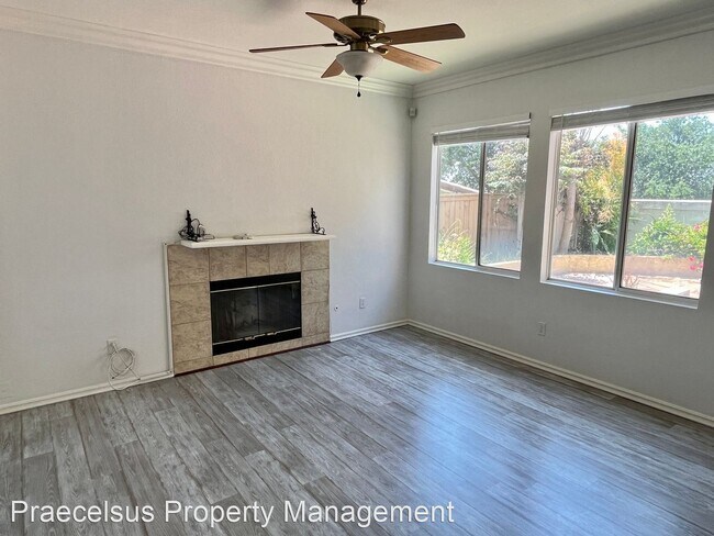 Building Photo - 4 br, 2.5 bath House - 1488 Robles Drive