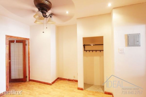 Foto del edificio - 475 3rd Ave