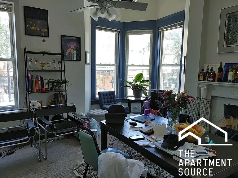 Foto principal - 1801 W Division St