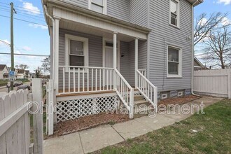 Building Photo - 831 Studer Ave