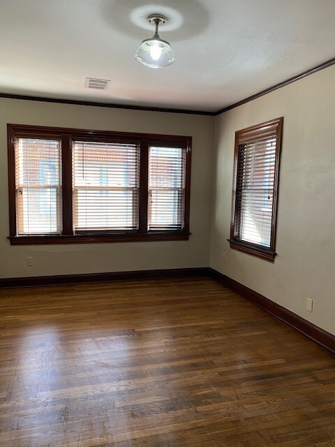 Foto del edificio - 1235 S Columbia Ave