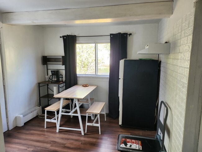 Photo du bâtiment - 1740 Brideau Av