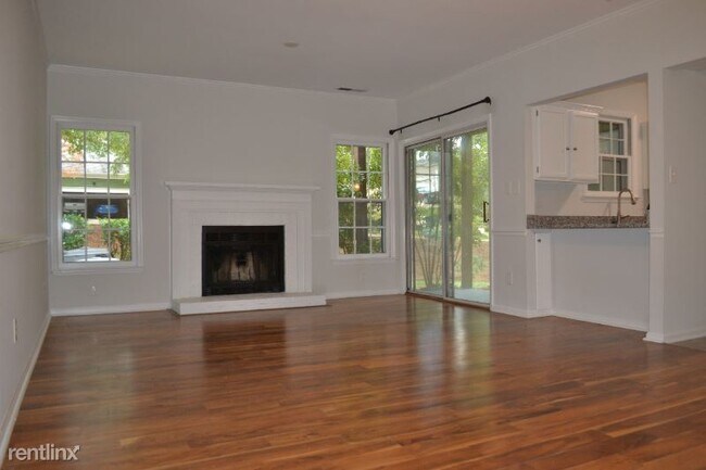 Foto del edificio - 2 br, 2 bath Condo - 3306 Selwyn Farms Ln