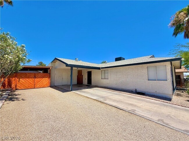 Foto del edificio - 6144 Rosalita Ave