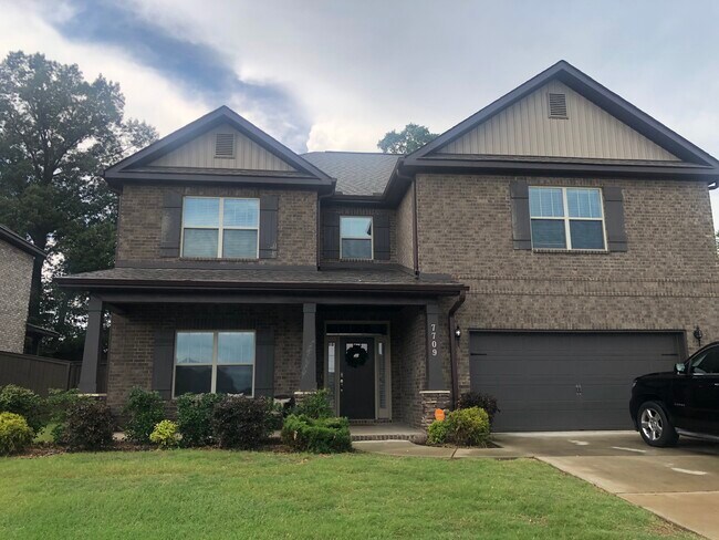 Foto del edificio - 7709 North Catawba Cir NW