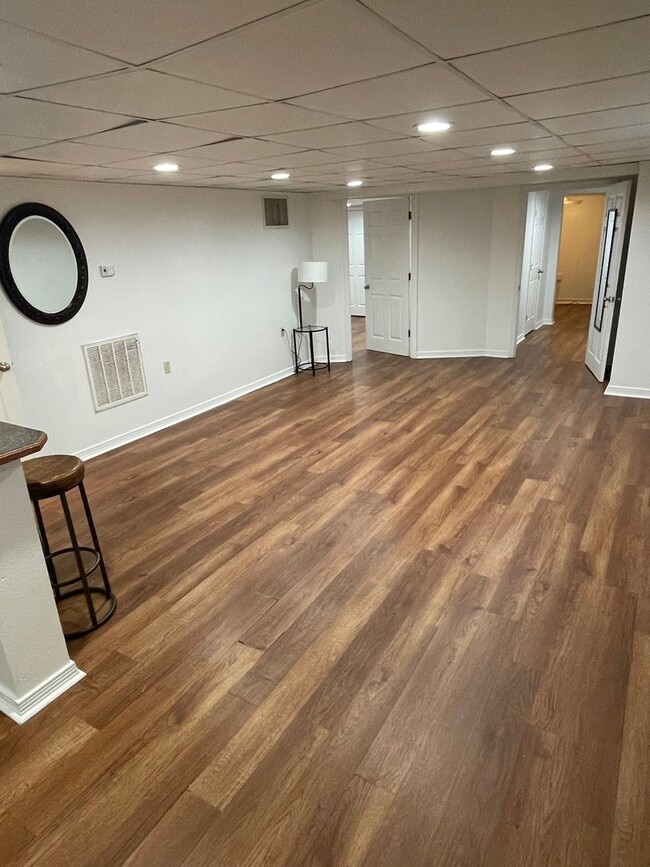 2125-2127 Jefferson Avenue - 2125-2127 Jefferson Avenue Apartment