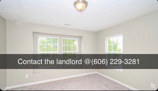 Foto del edificio - 135 Parkmont Ct