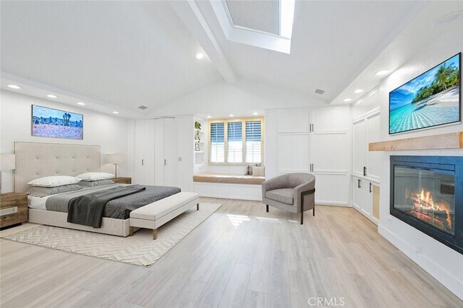 Foto del edificio - 411 Goldenrod Ave