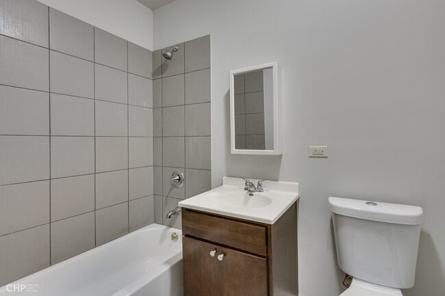 Foto del edificio - 2411 West Fitch