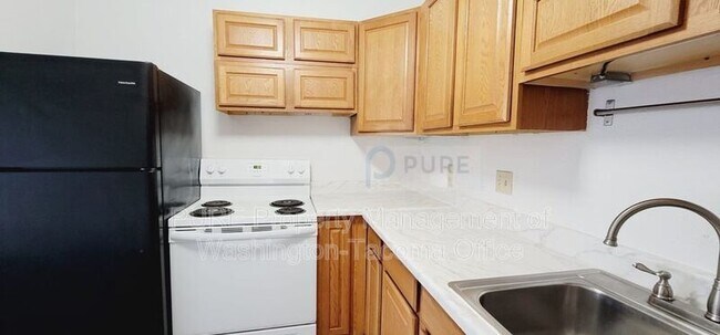 Foto del edificio - 417 22nd St SE