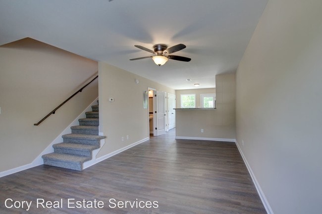 Building Photo - 1222 Ashridge Drive