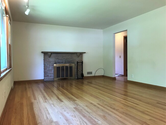 Foto del edificio - 4313 Wakefield St