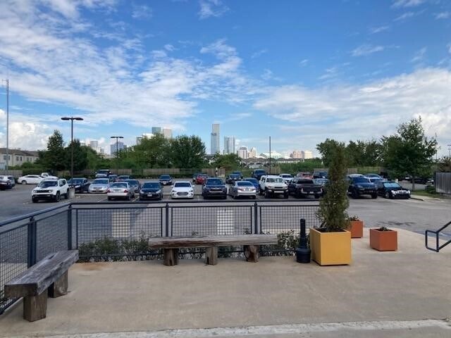 Foto del edificio - 806 Sampson St