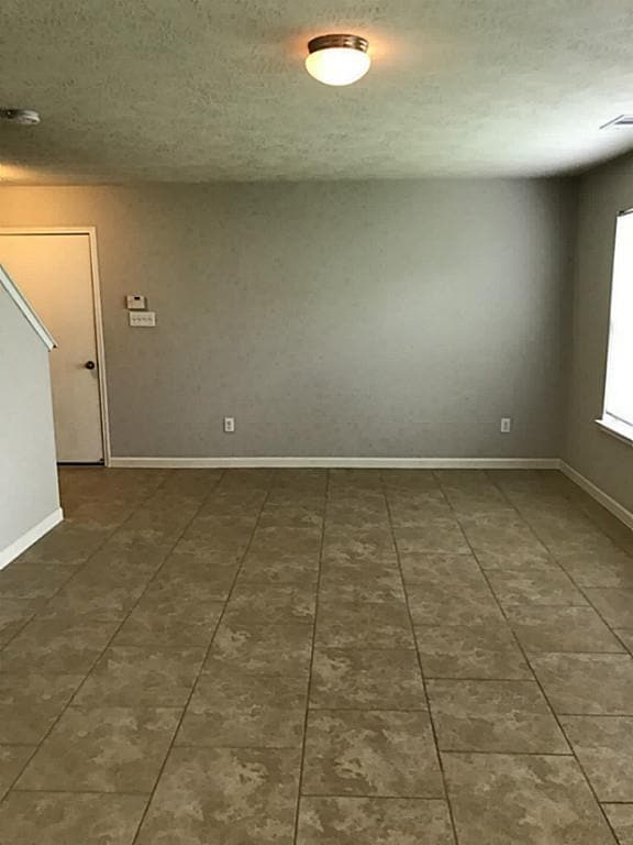 Building Photo - 12702 Claradeen Ct