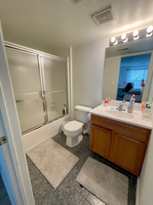 Foto principal - 187 Ruth Ct