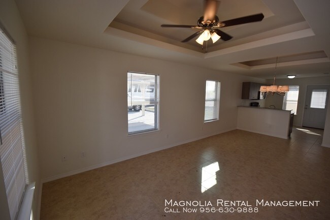 Foto del edificio - Tulipan Villas Apartments