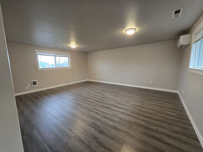 Foto del edificio - 2583 W Bradford Ct