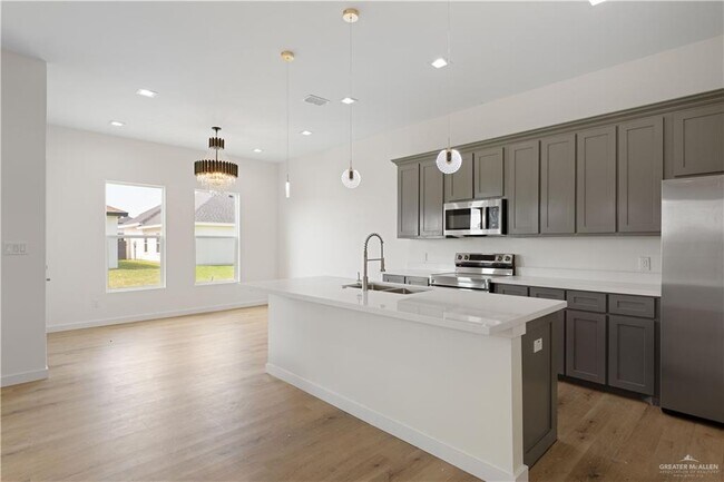 Foto del edificio - 1008 N Trinity St