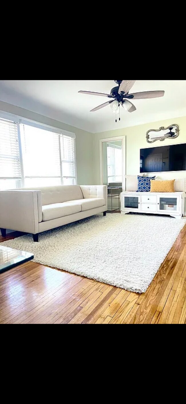 Foto del edificio - 3529 5th St NE