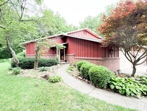 Building Photo - 4002 Coachman Rd