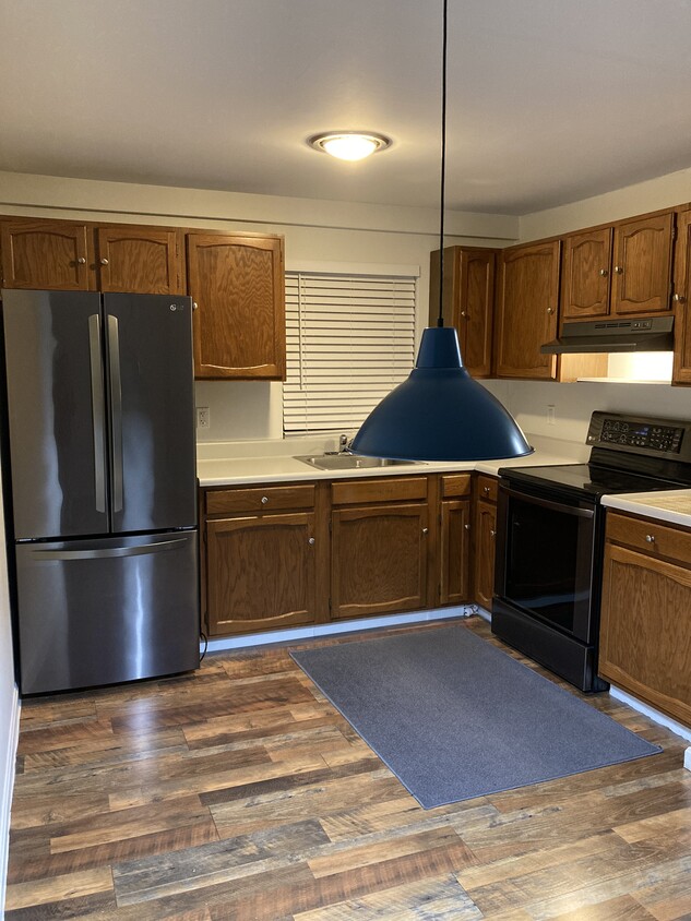 Kitchen - 216 S Main St
