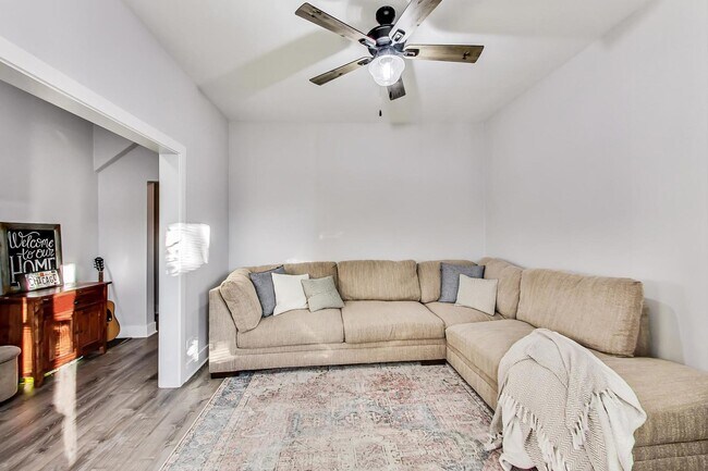 Foto del edificio - 4813 N Paulina St