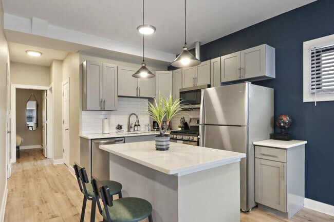 Foto del edificio - 4934 Kingston Ave