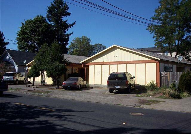 Primary Photo - 527 SE Walnut St