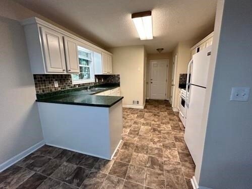 Foto del edificio - 5935 Sarah Orr Ln