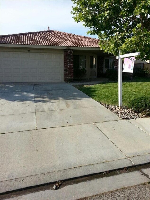Building Photo - 12609 Sunbird Ln