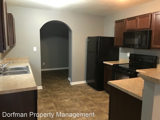 Building Photo - 3 br, 2.5 bath House - 4672 Willowbrook Dr