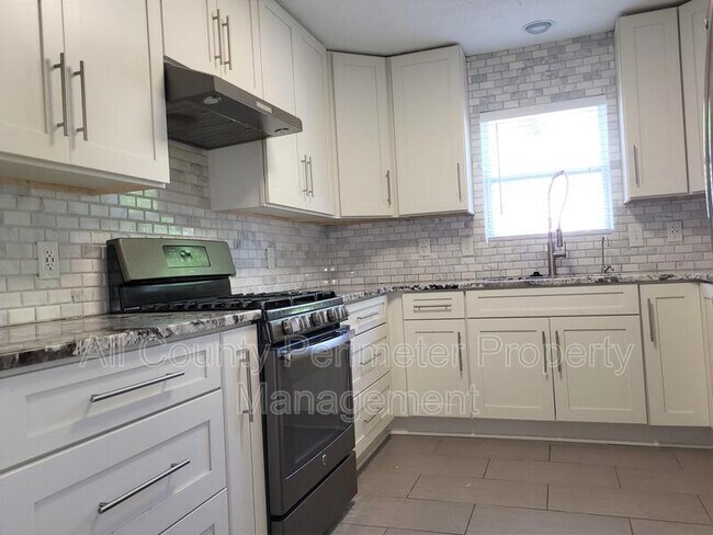 Foto del edificio - 1839 Cumberland Valley Pl SE