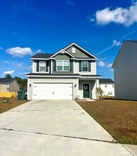 Building Photo - 195 Courage Wy