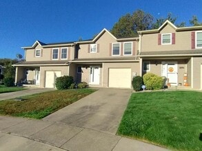 Building Photo - 1119 Sunset Dr