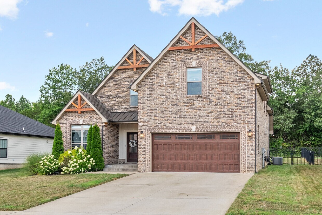 Foto principal - 832 Jersey Dr