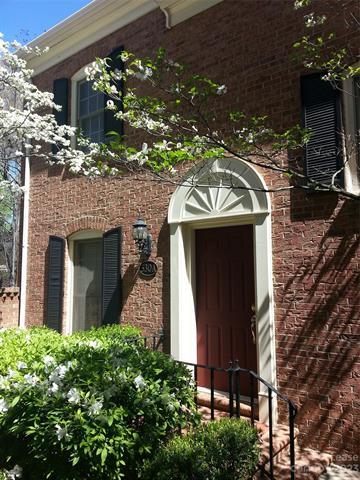 Primary Photo - 530 N Poplar St