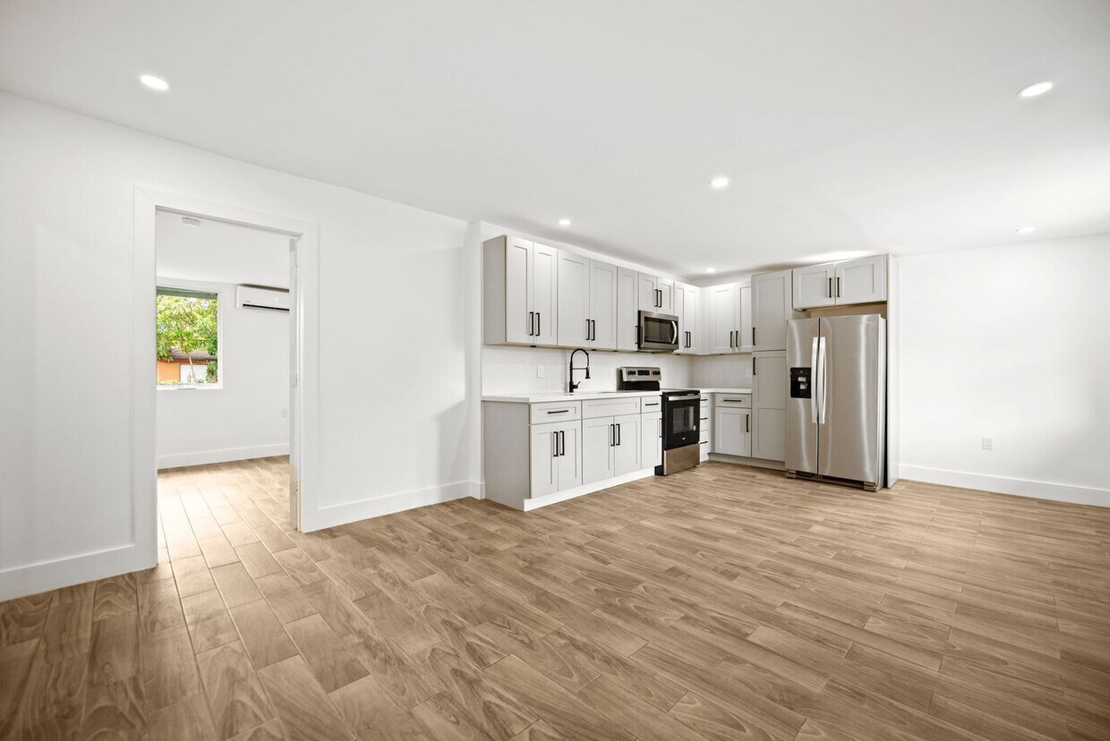 Photo - 10990 NW 18th Ave